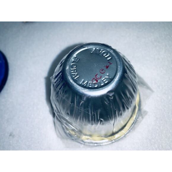 Avon Fostoria Blue The Mount Vernon Sauce Pitcher Candle Holder w Scented Candle - Picture 5 of 12